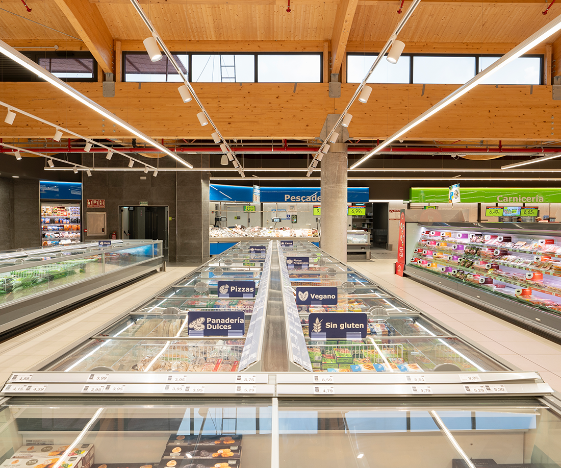 Supermercados Hiperdino-10